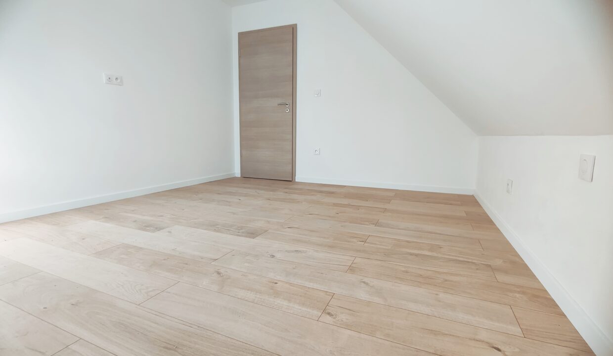 1740326989387